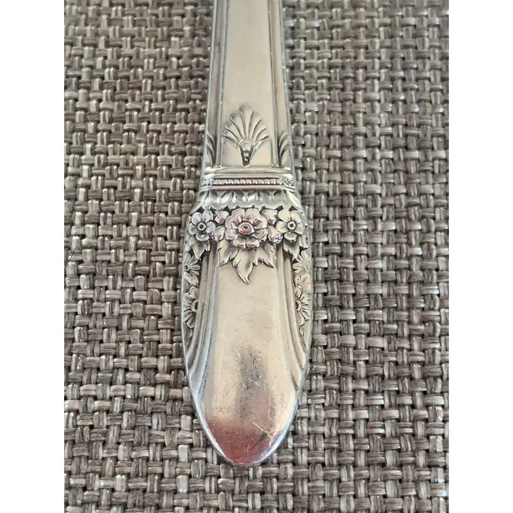 6 International Silver First Love Teaspoons Spoons 1847 Rogers Silverplate6 1/8